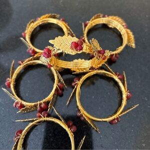 Gold Metal Wire and Leaf with Red Berries Design Napkin Rings Set of 6 Beautiful